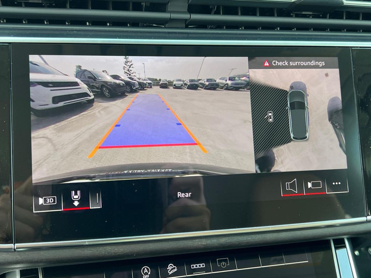 2025 Audi Q7 Premium Plus - Photo 23