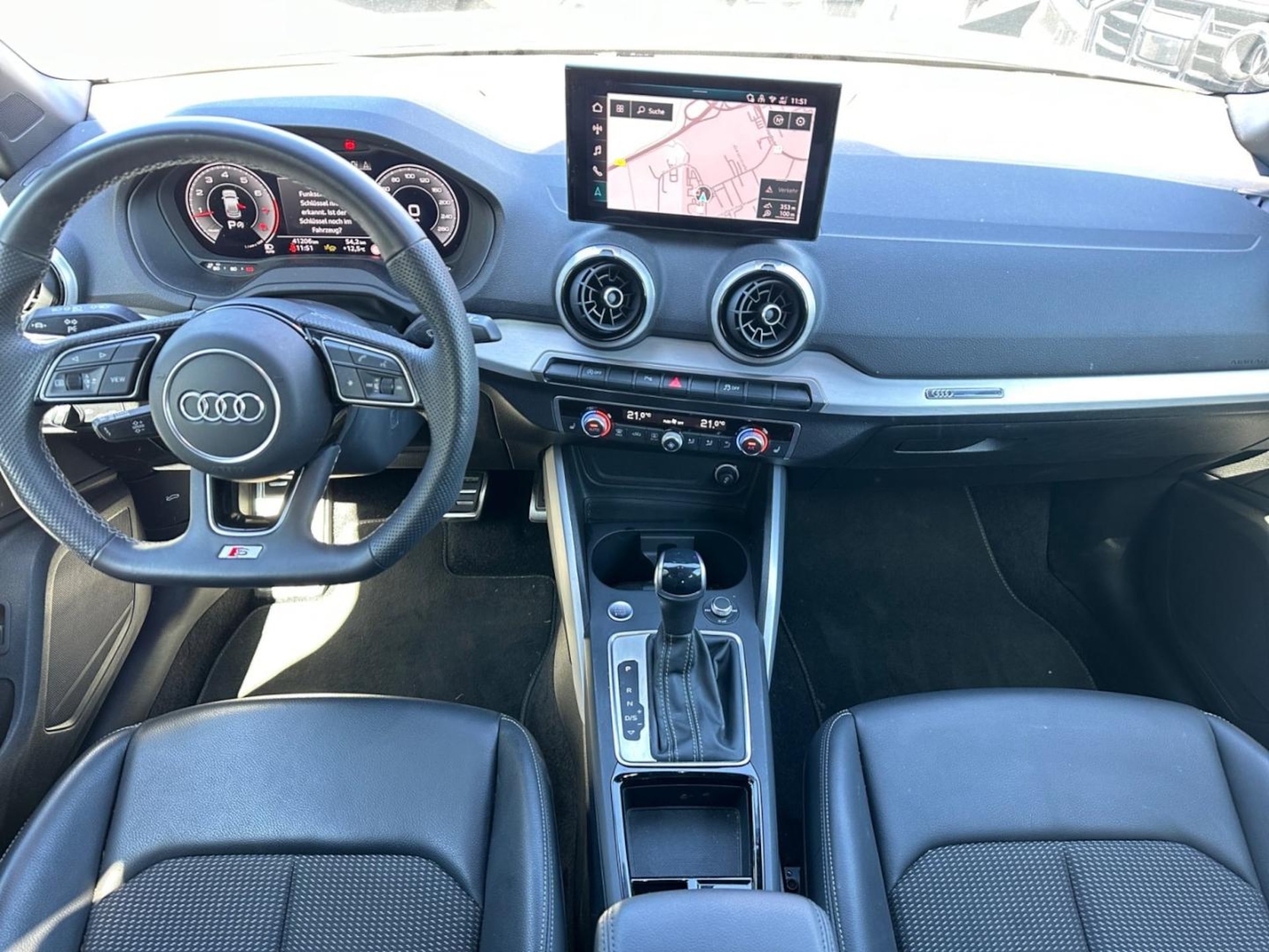 Audi Q2 S line