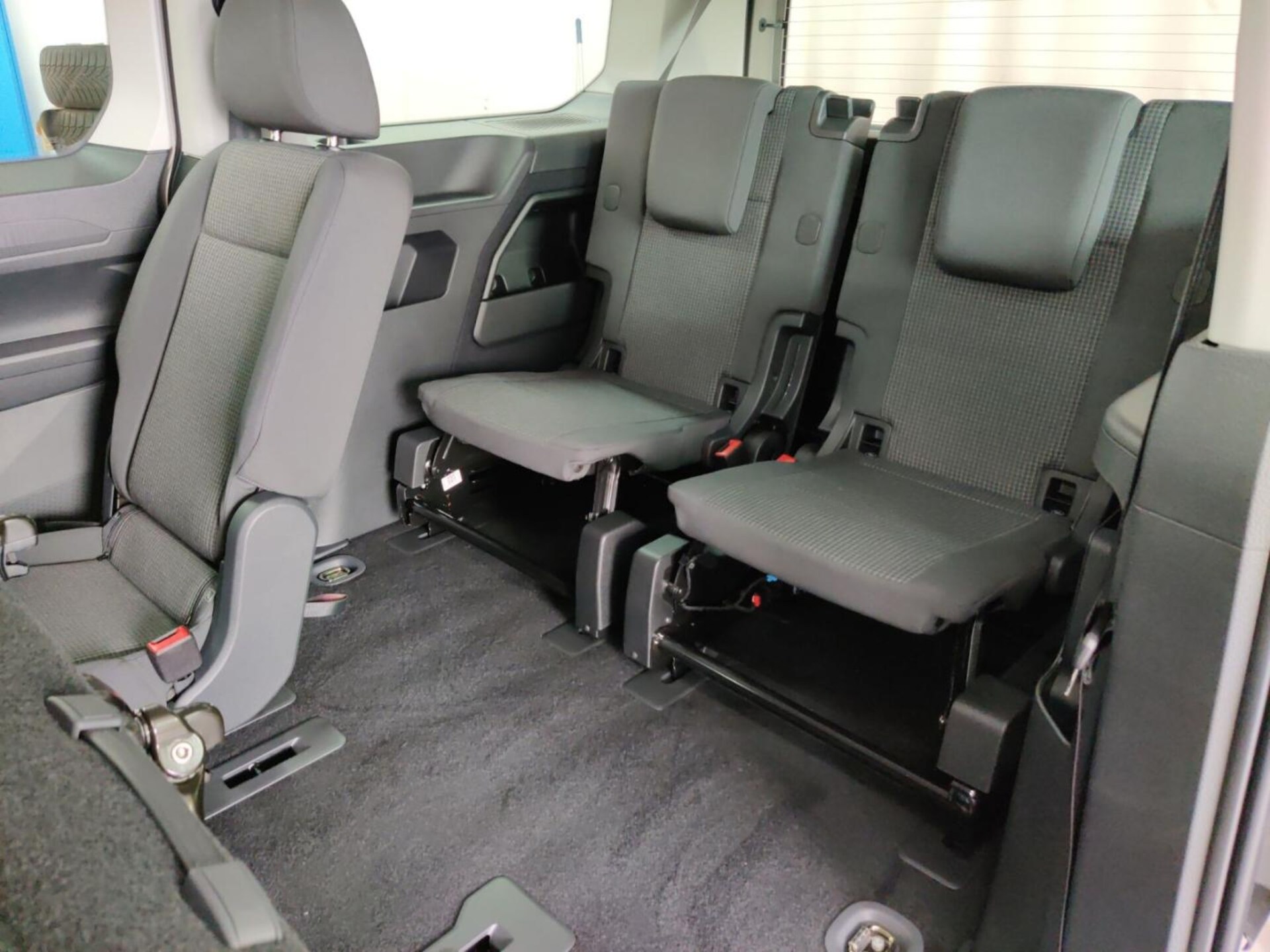 Volkswagen Caddy Maxi Basis-Modell
