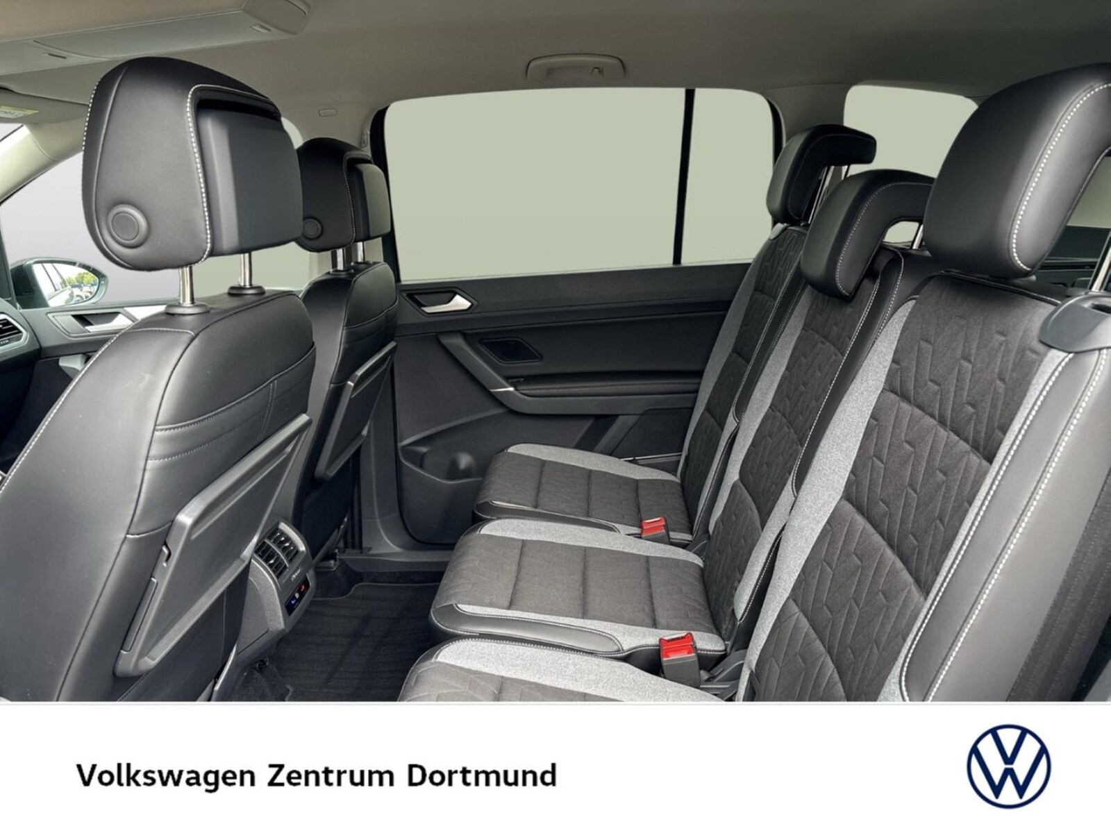 Volkswagen Touran – Bild 10