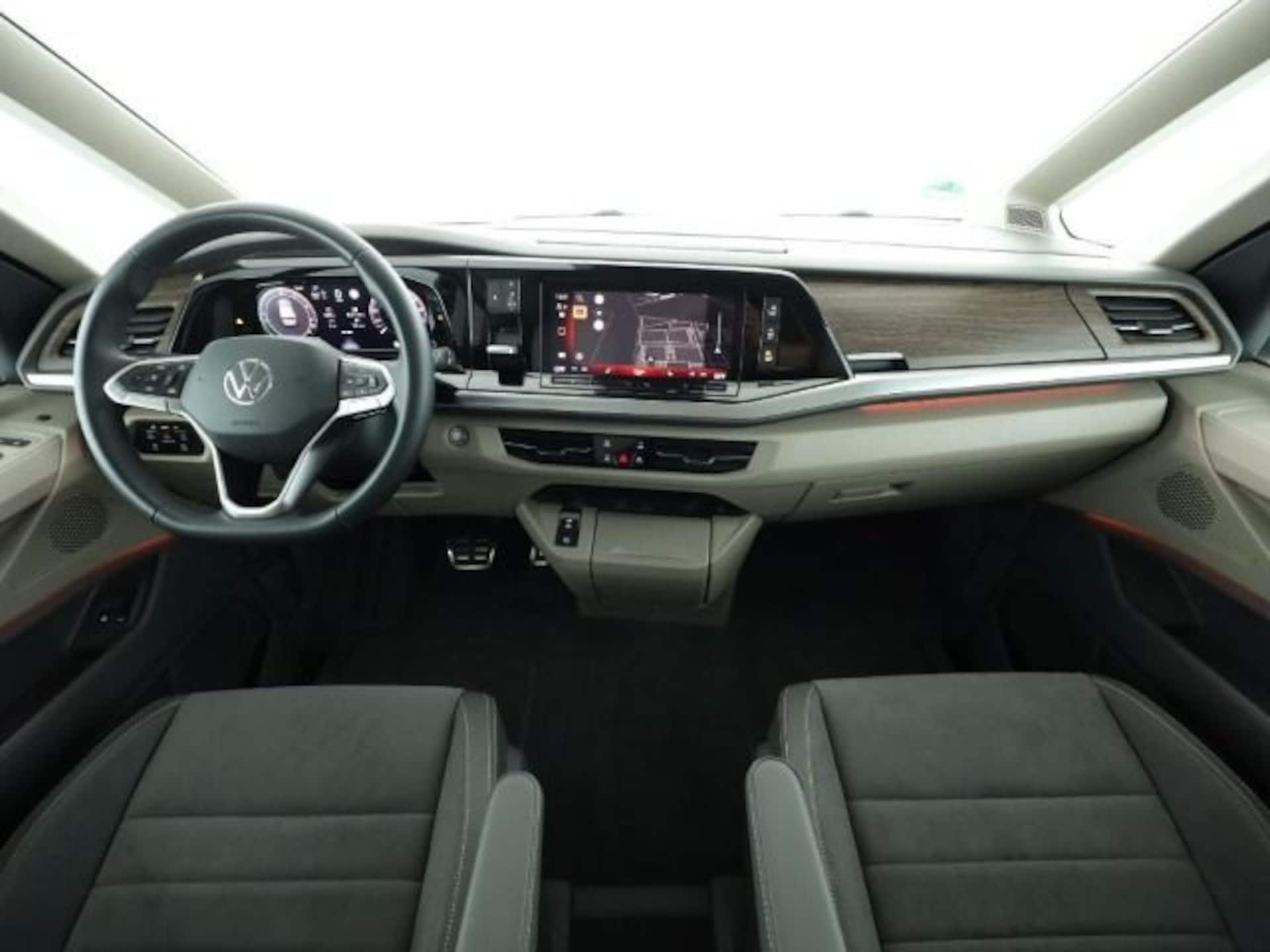 Volkswagen Multivan Style