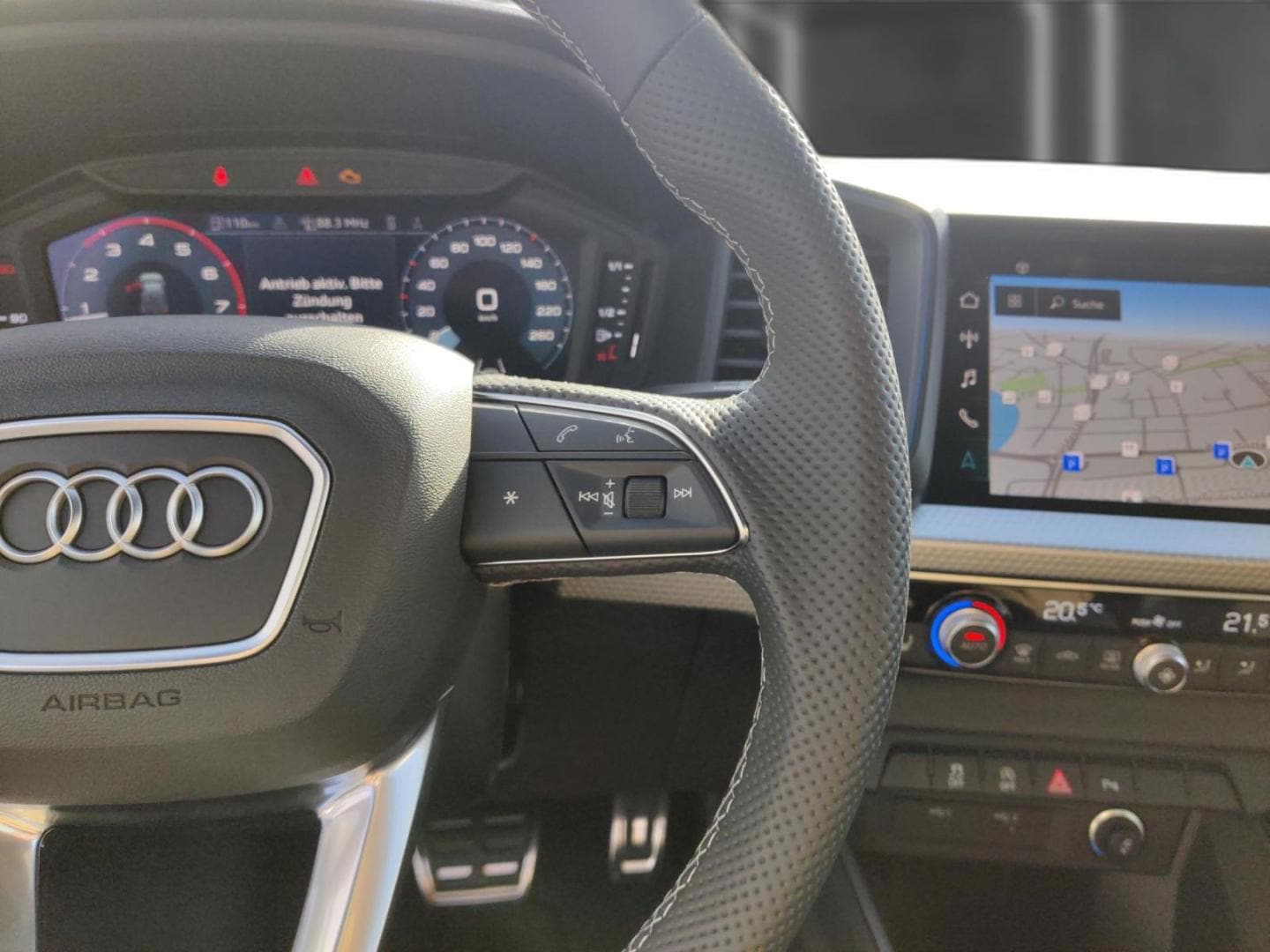 Bild über Audi A1 allstreet 35 TFSI S tronic - für weitere Informationen kontaktieren Sie den Audi Partner