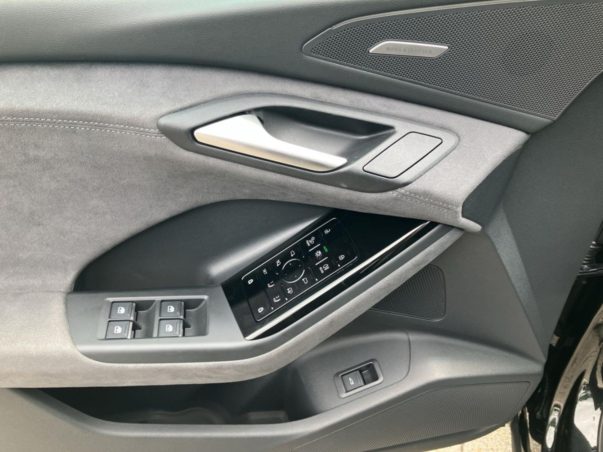 Audi Q6 SUV e-tron