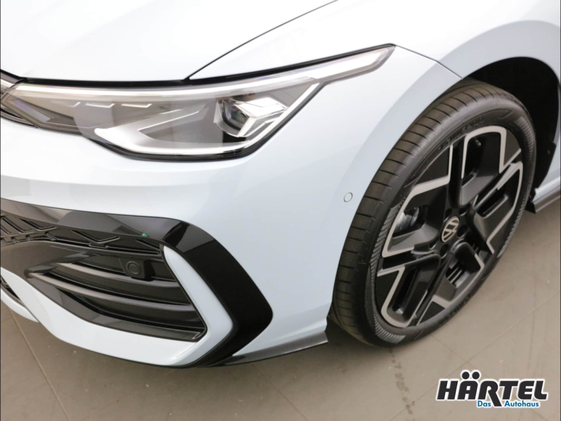 Volkswagen Golf Variant R-Line