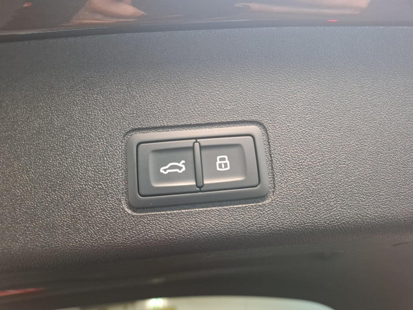 Bild über Audi Q3 SUV TDI 110 kW S tronic - für weitere Informationen kontaktieren Sie den Audi Partner