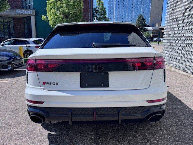 2025 Audi RS Q8 Base - Photo 6