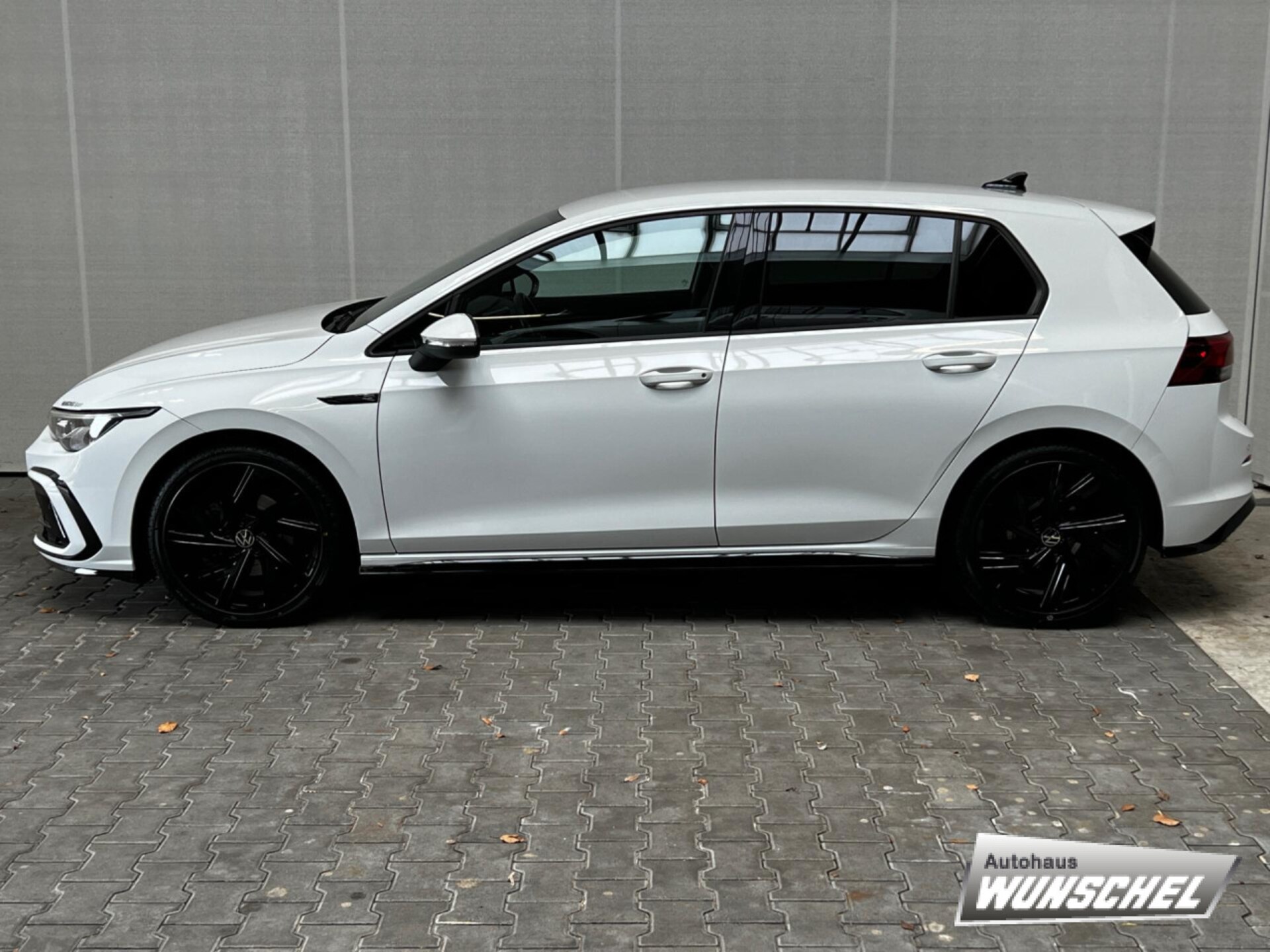 Volkswagen Golf R-Line