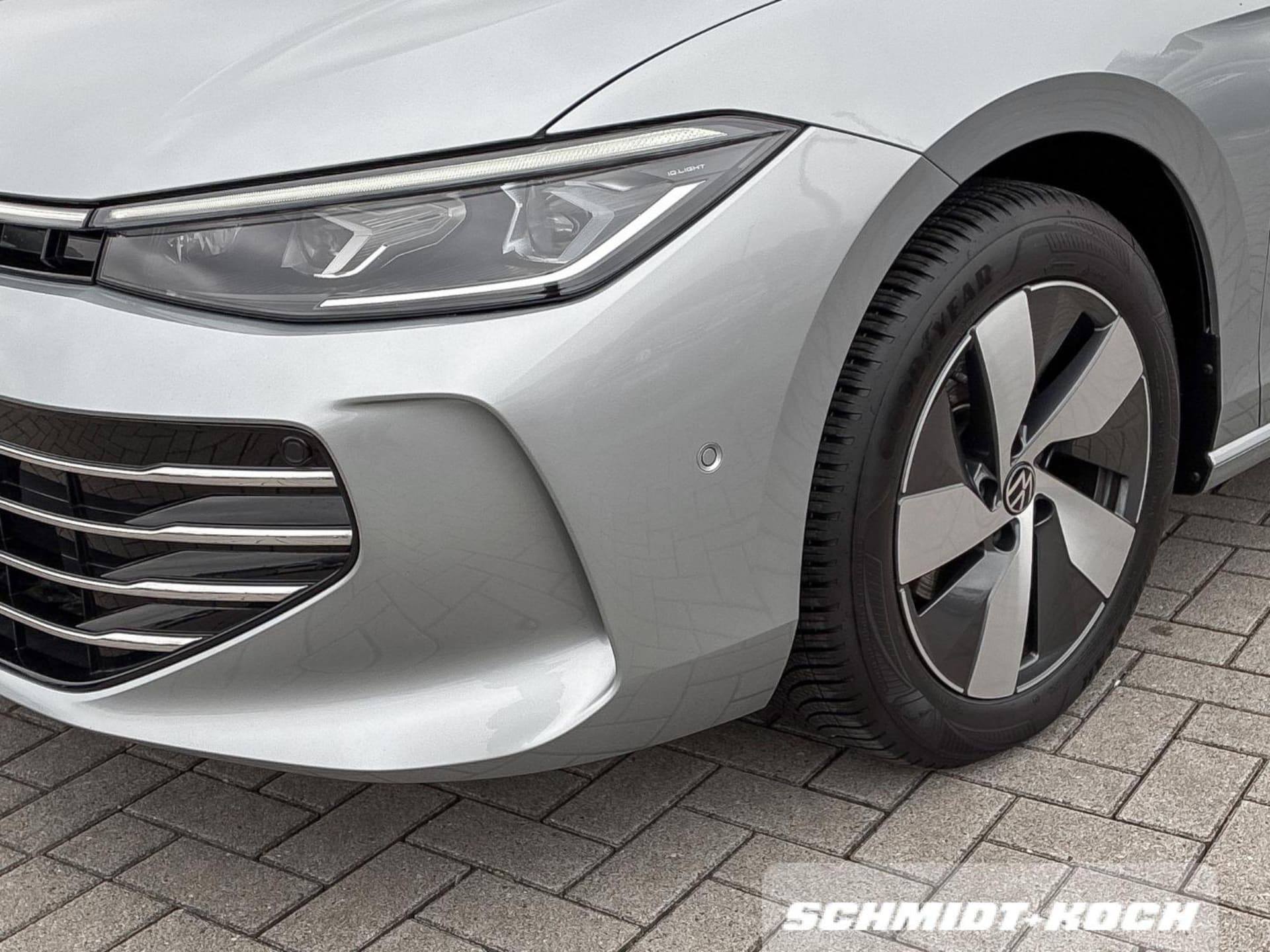 Volkswagen Passat Elegance