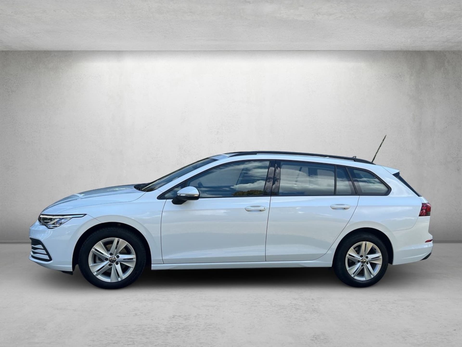 Volkswagen Golf Variant Life