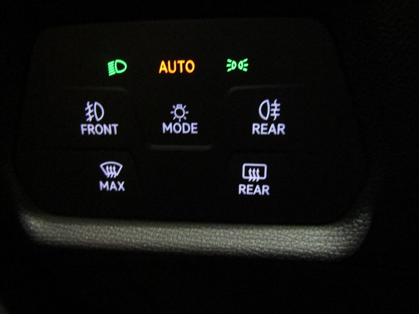 CUPRA Formentor 1.5 eTSI DSG 110 kW (150 CV) — photo 17