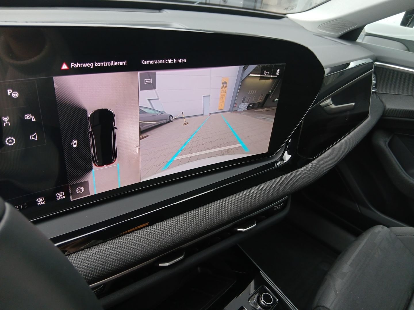 Bild über Audi A6 Avant TFSI 150 kW S tronic - für weitere Informationen kontaktieren Sie den Audi Partner