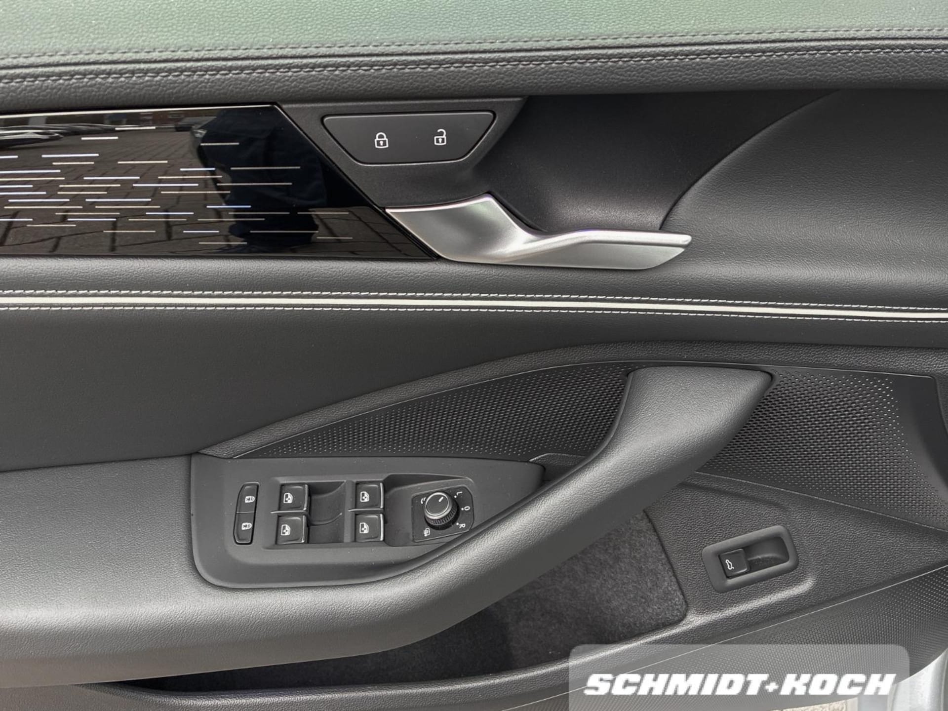 Volkswagen Passat Elegance
