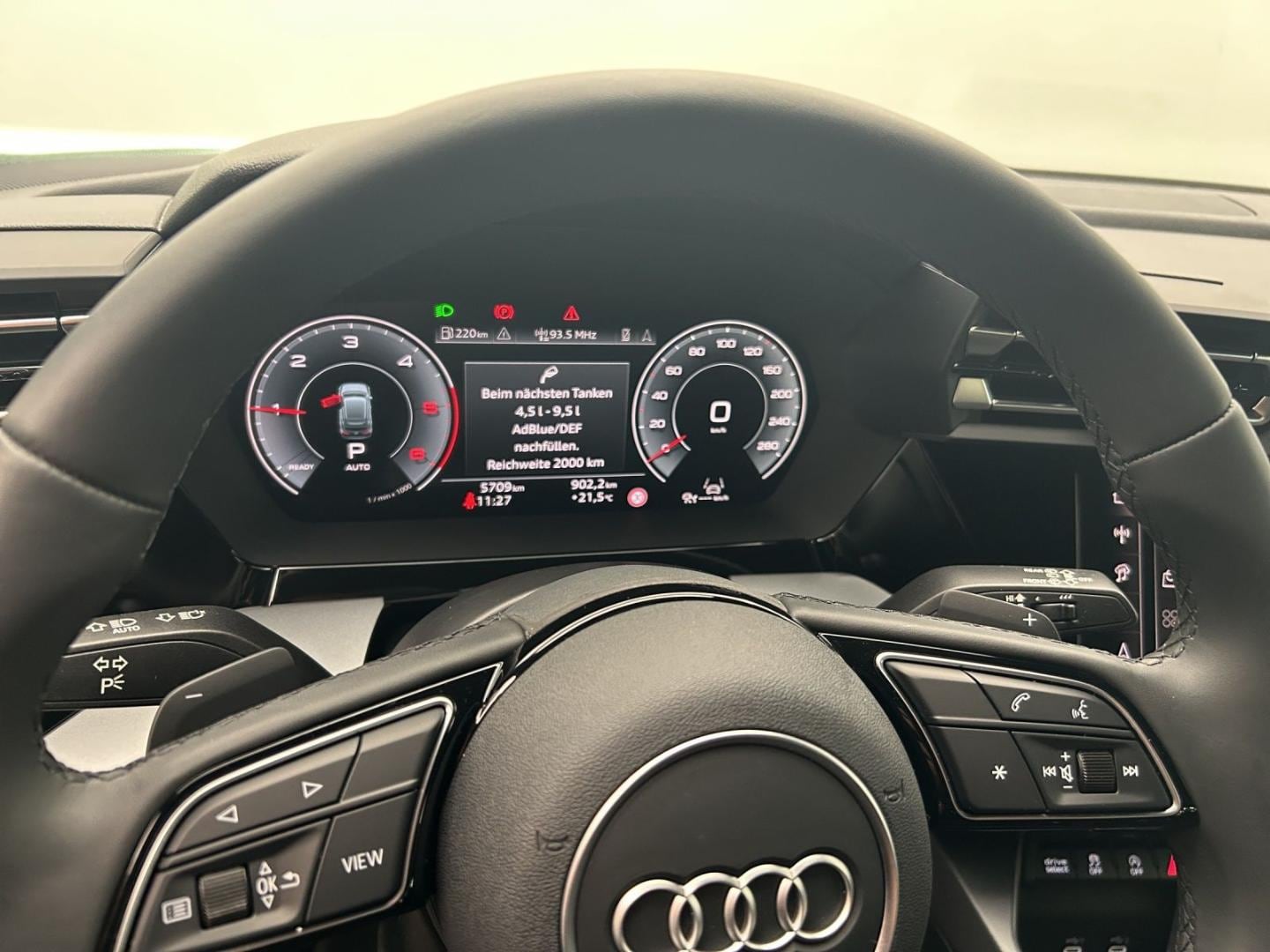 Bild über Audi A3 allstreet TDI S tronic - für weitere Informationen kontaktieren Sie den Audi Partner