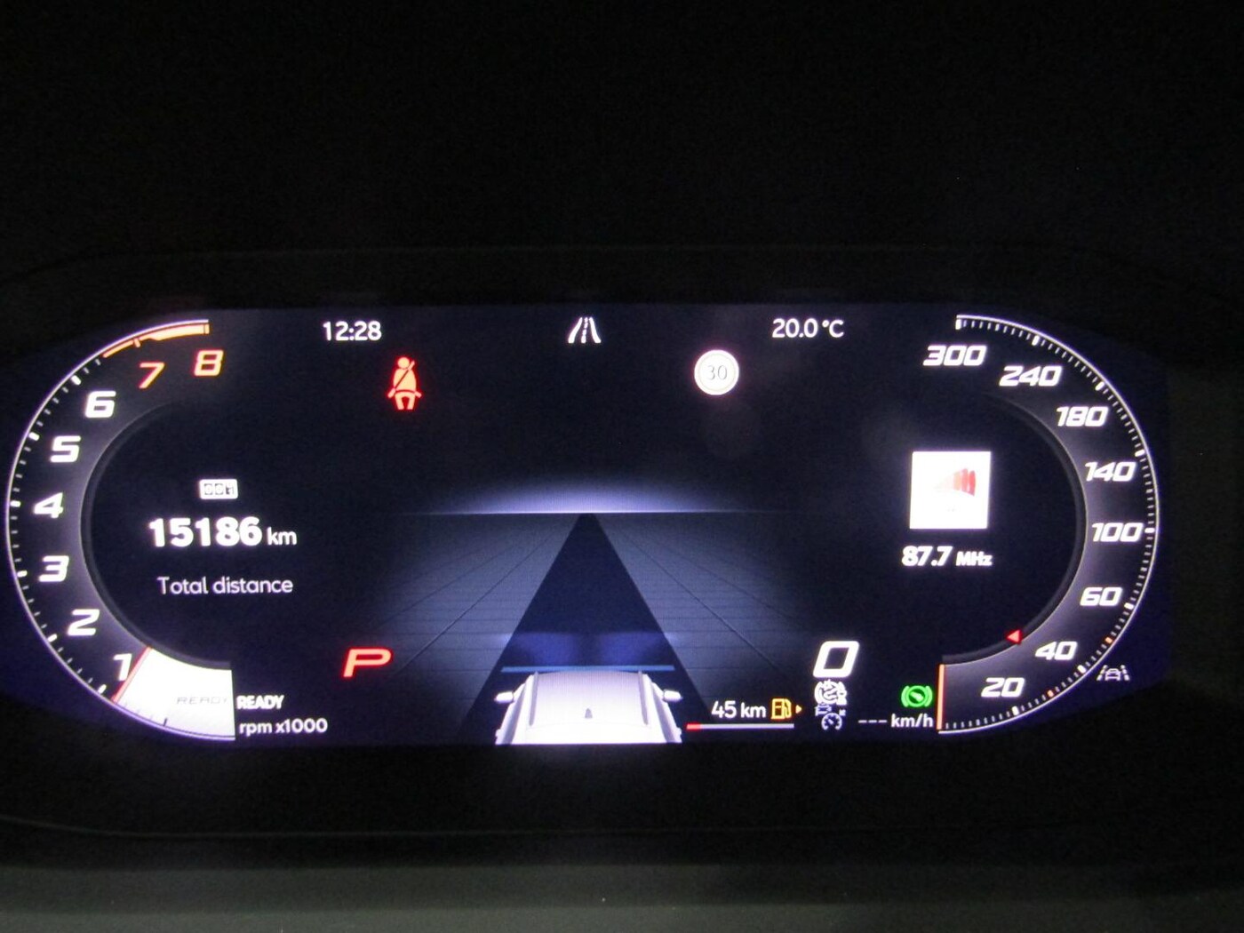 CUPRA Formentor 1.5 eTSI DSG 110 kW (150 CV) — photo 20