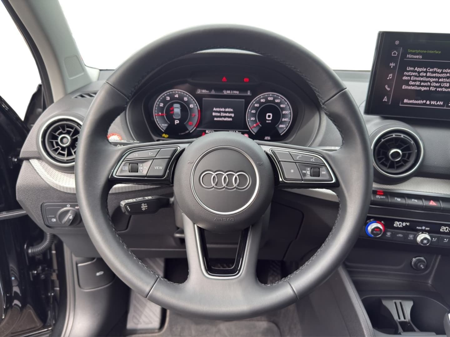Bild über Audi Q2 advanced 35 TFSI S tronic - für weitere Informationen kontaktieren Sie den Audi Partner
