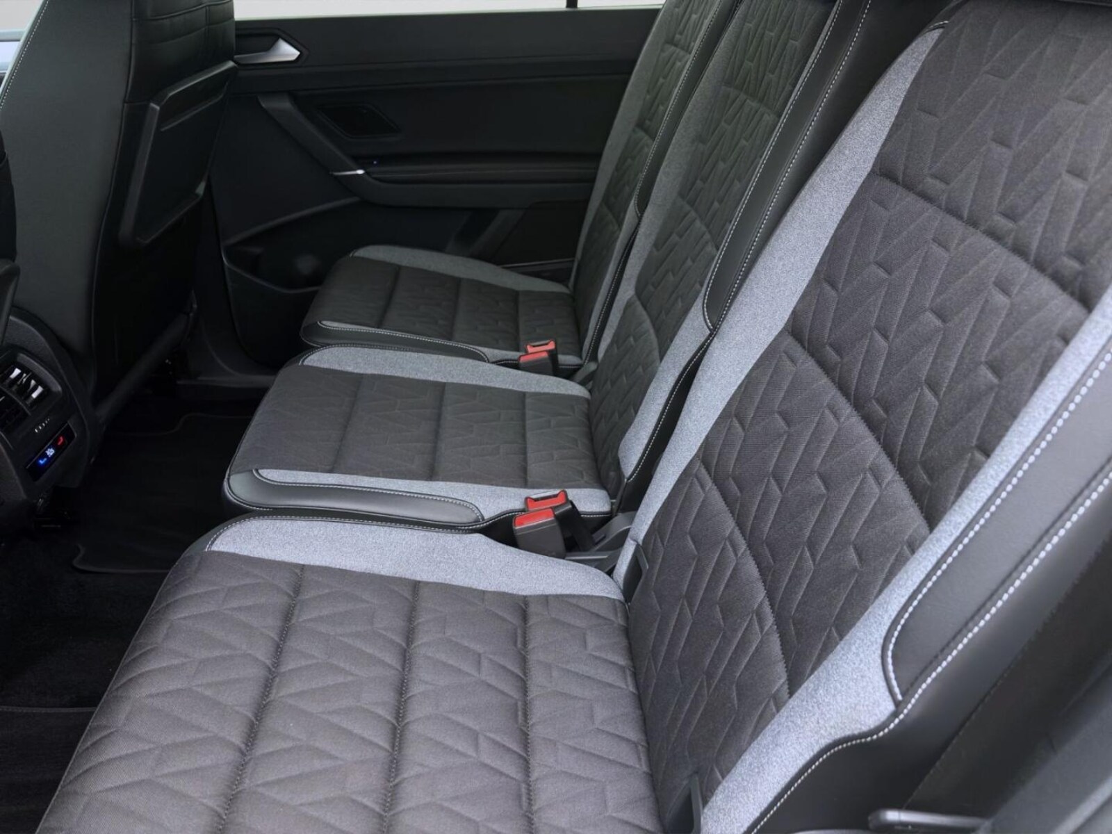 Volkswagen Touran – Bild 16