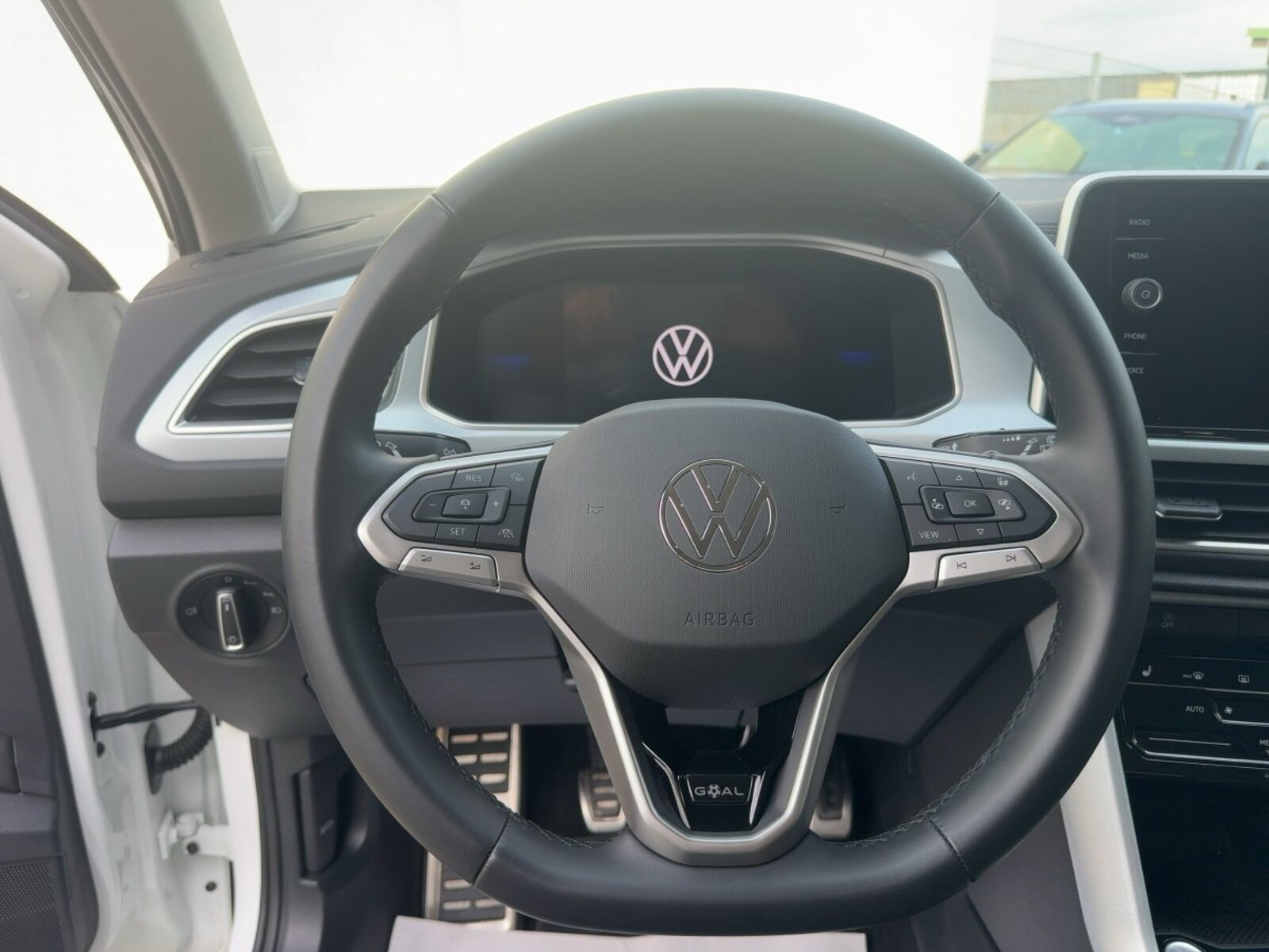 Volkswagen T-Roc – Bild 9