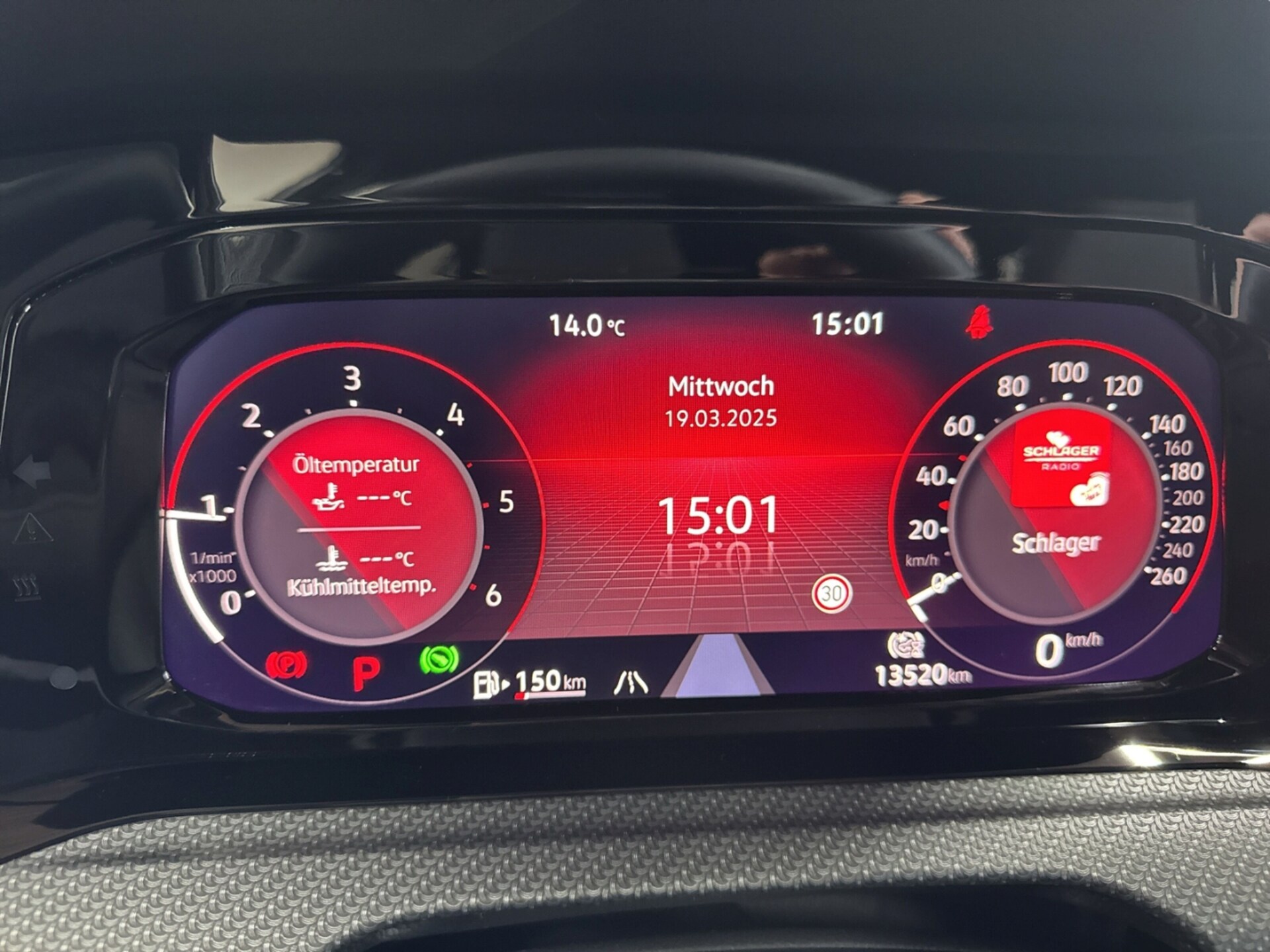 Volkswagen Golf Variant R-Line