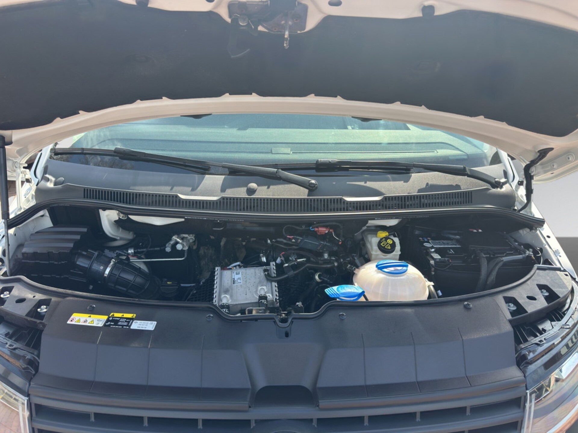 Volkswagen T6.1 Transporter Kombi kurzer Radstand