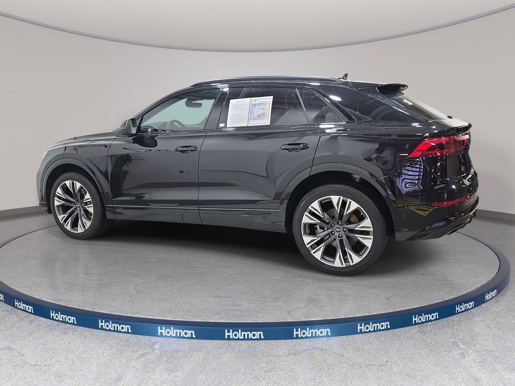 2025 Audi Q8 Premium Plus - Photo 9
