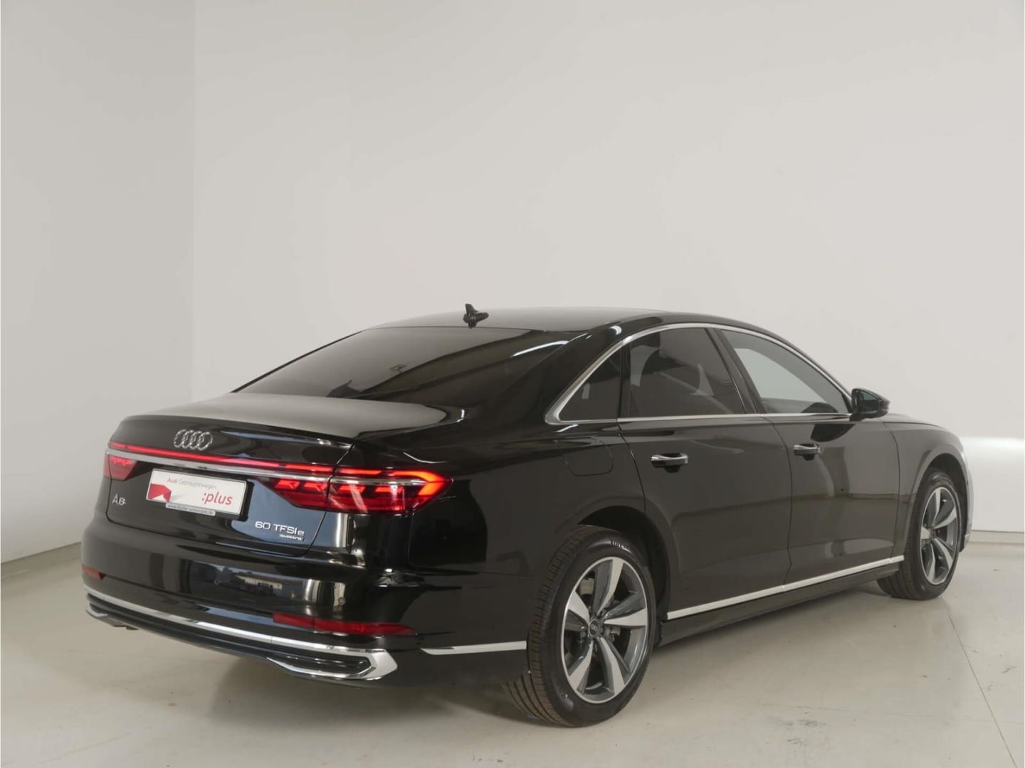 Bild über Audi A8 TFSI e 60 TFSI e quattro tiptronic - für weitere Informationen kontaktieren Sie den Audi Partner