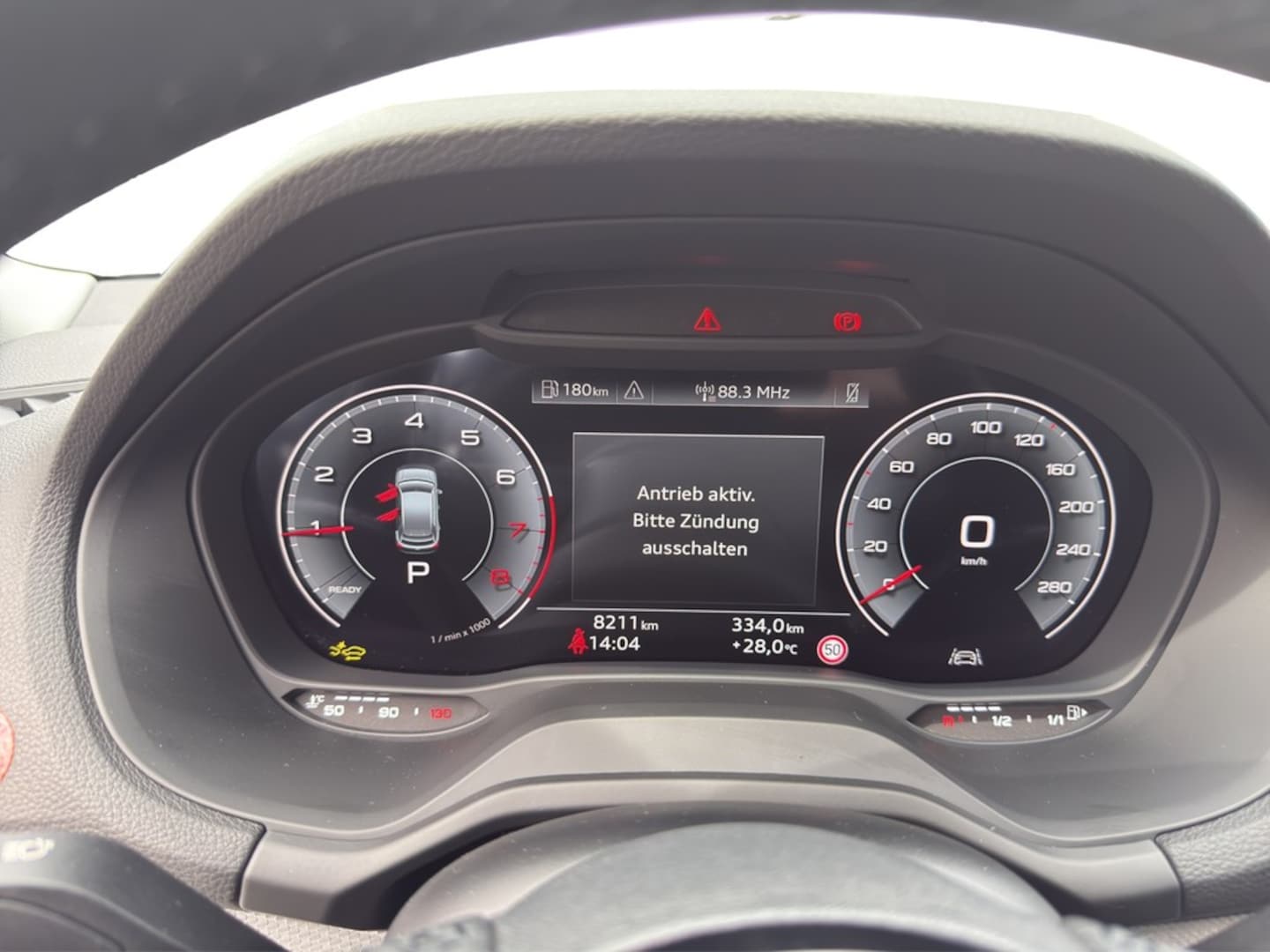 Bild über Audi Q2 advanced 35 TFSI S tronic - für weitere Informationen kontaktieren Sie den Audi Partner