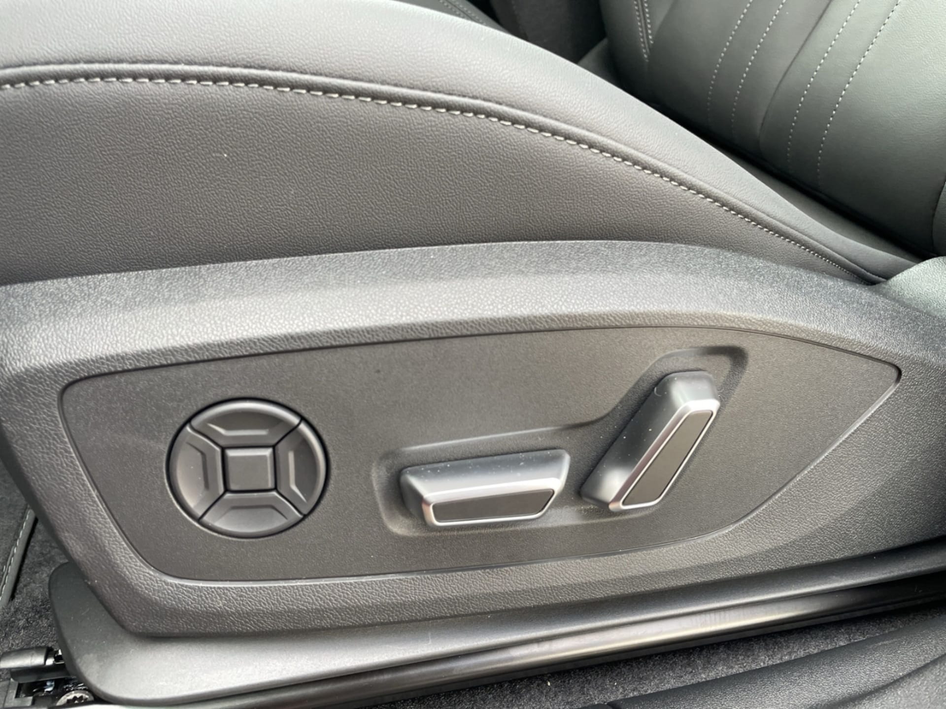 Audi Q3 SUV e-hybrid