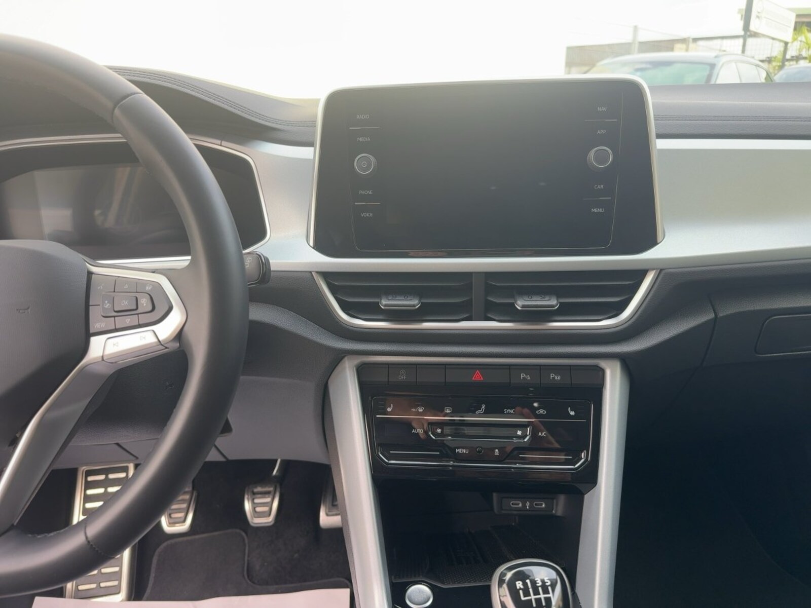 Volkswagen T-Roc – Bild 10