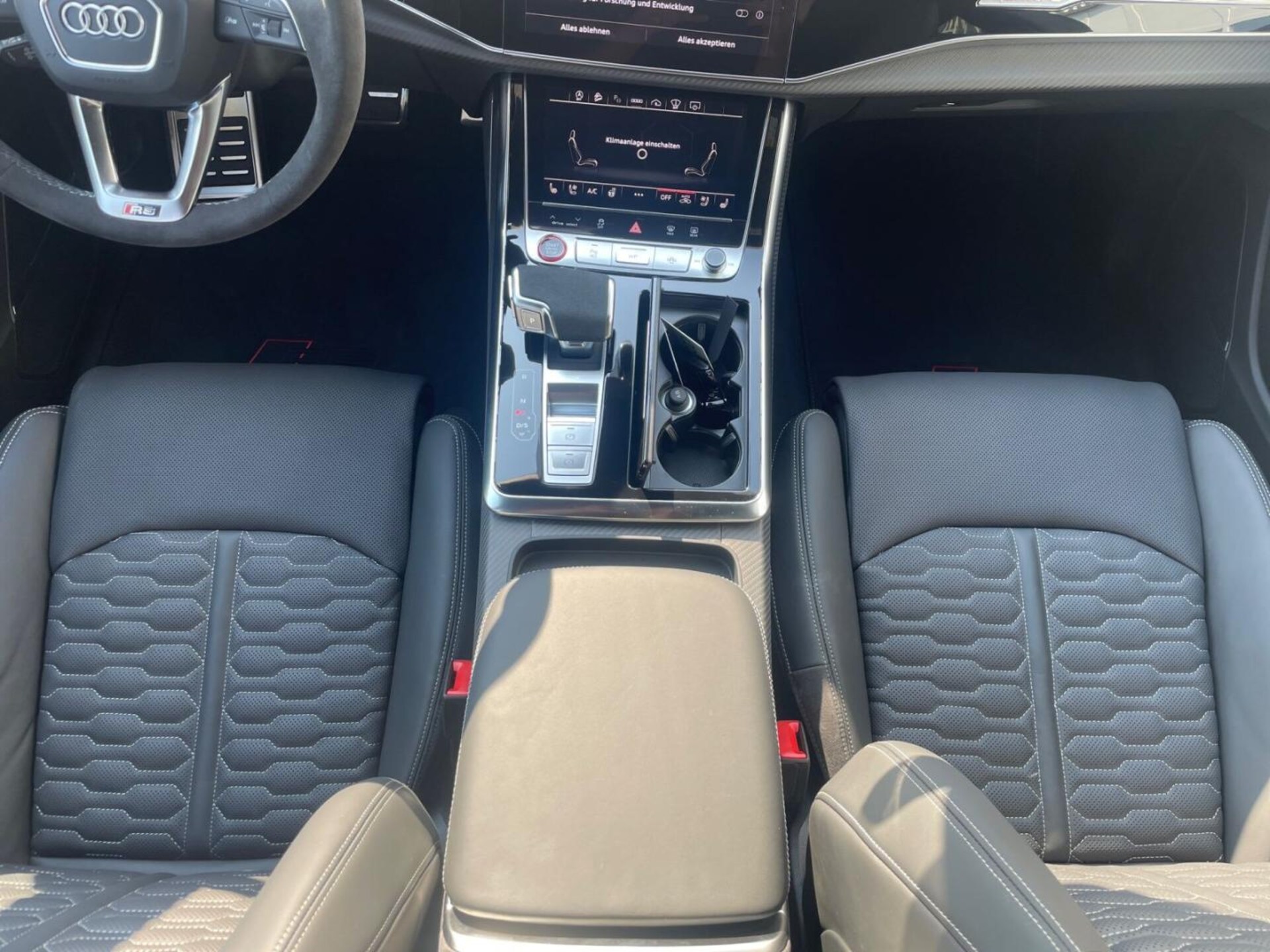 Audi RS Q8 SUV