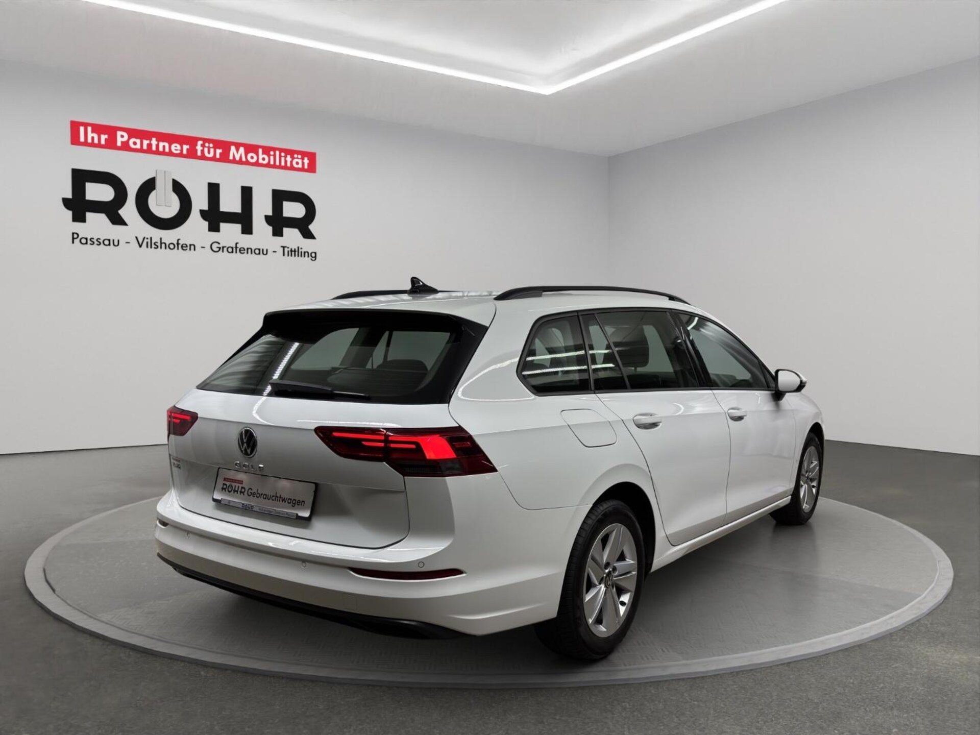 Volkswagen Golf Variant Life