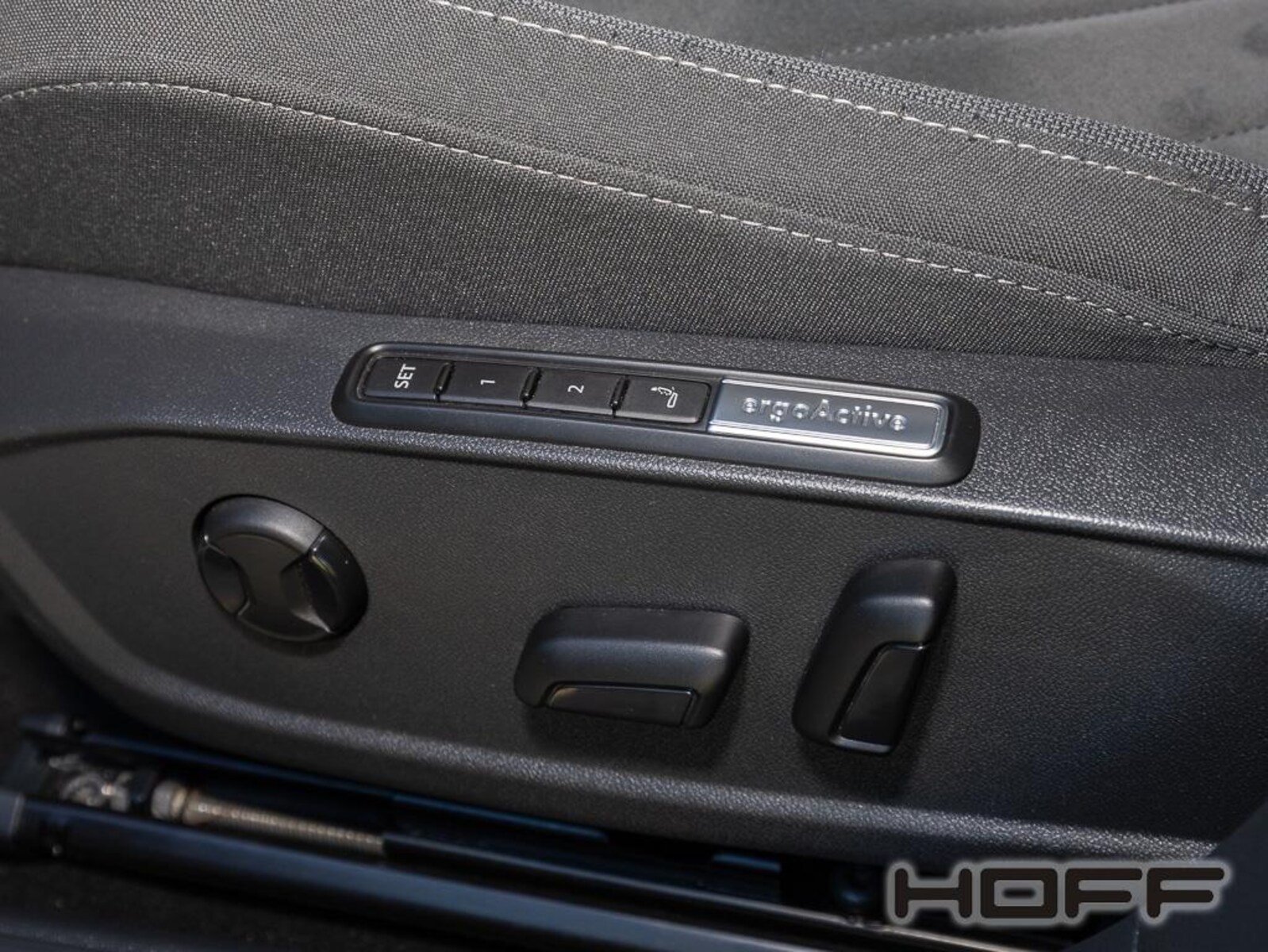 Volkswagen Golf – Bild 12