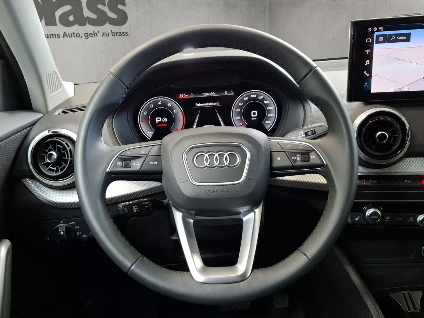 Bild über Audi Q2 S line 40 TFSI quattro S tronic - für weitere Informationen kontaktieren Sie den Audi Partner