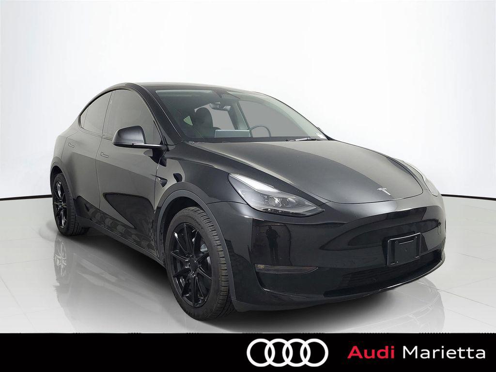 2023 Tesla Model Y Long Range Dual Motor All-Wheel Drive's photo