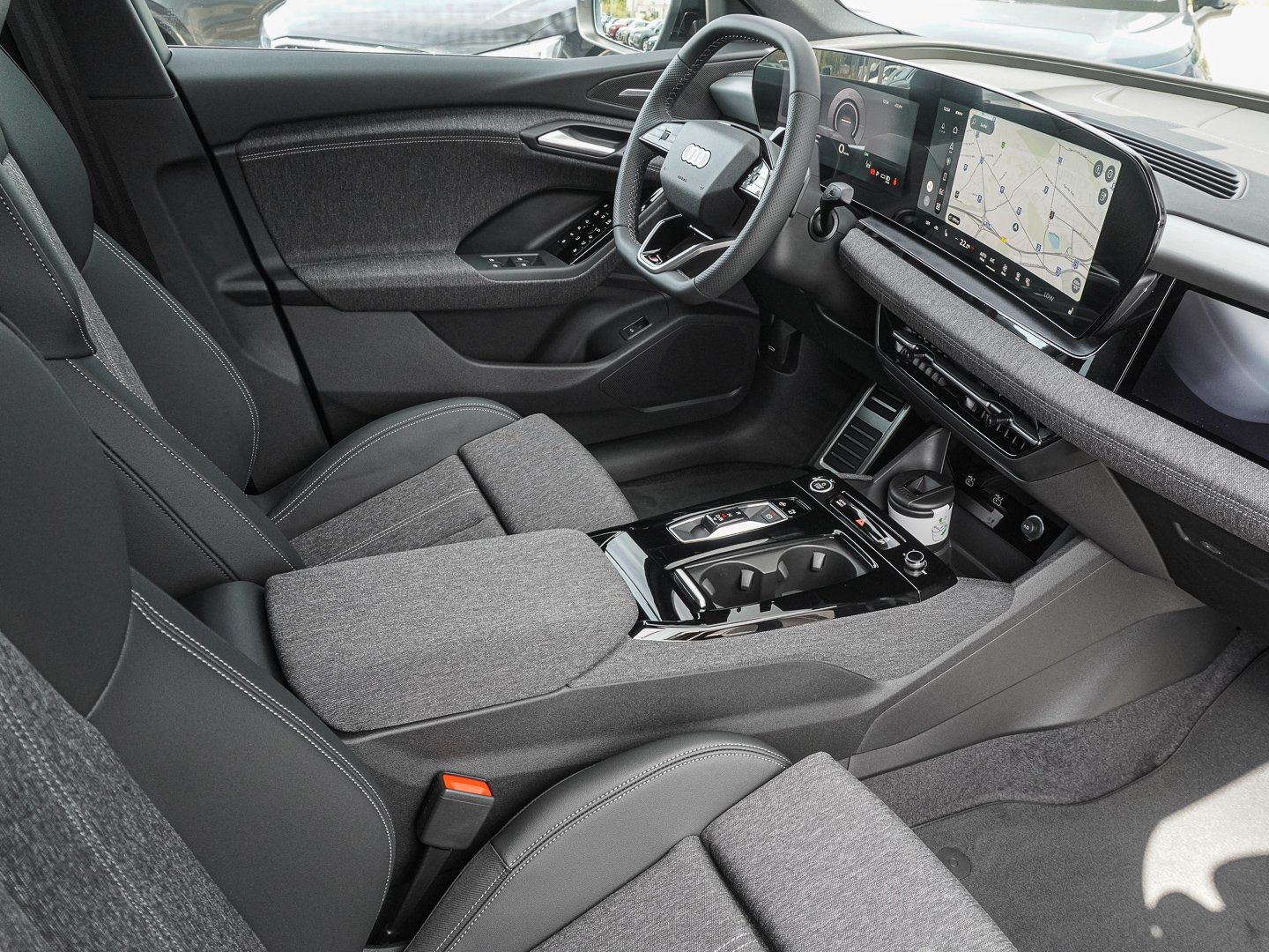 Bild über Audi Q6 Sportback e-tron S line business e-tron performance 225 kW - für weitere Informationen kontaktieren Sie den Audi Partner