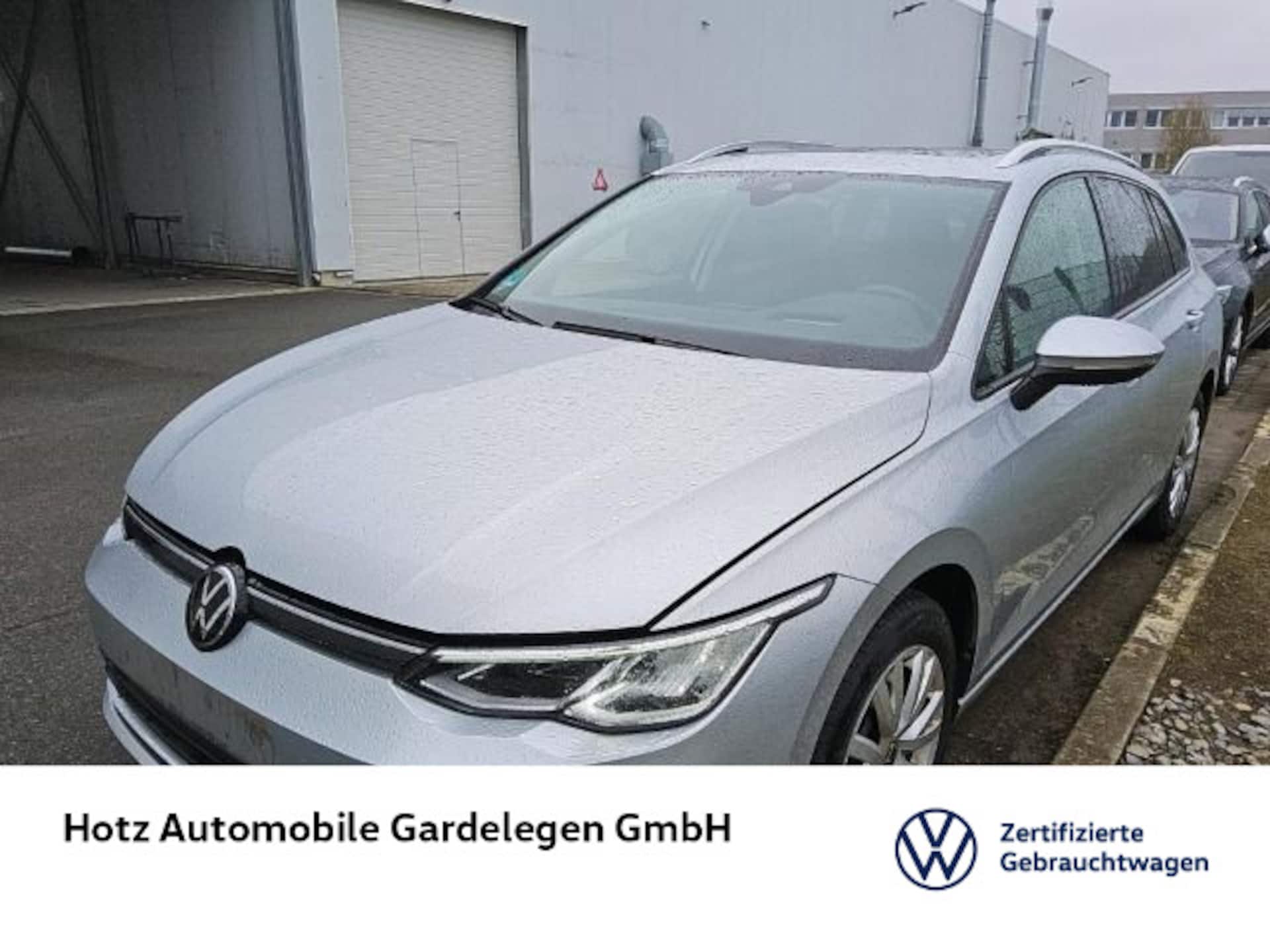 Volkswagen Golf Variant Life