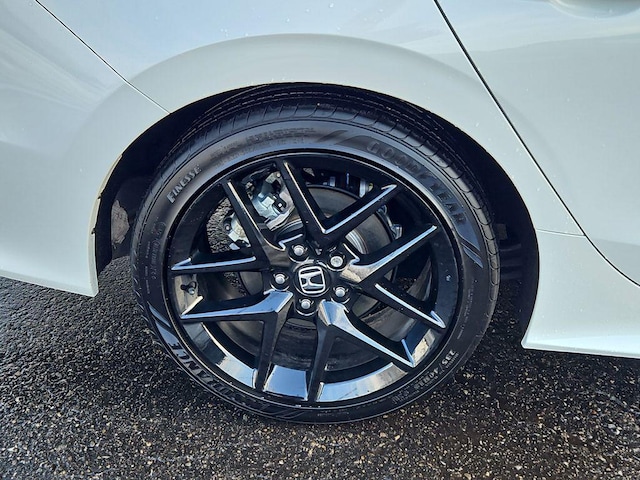 2025 Honda Civic Hybrid