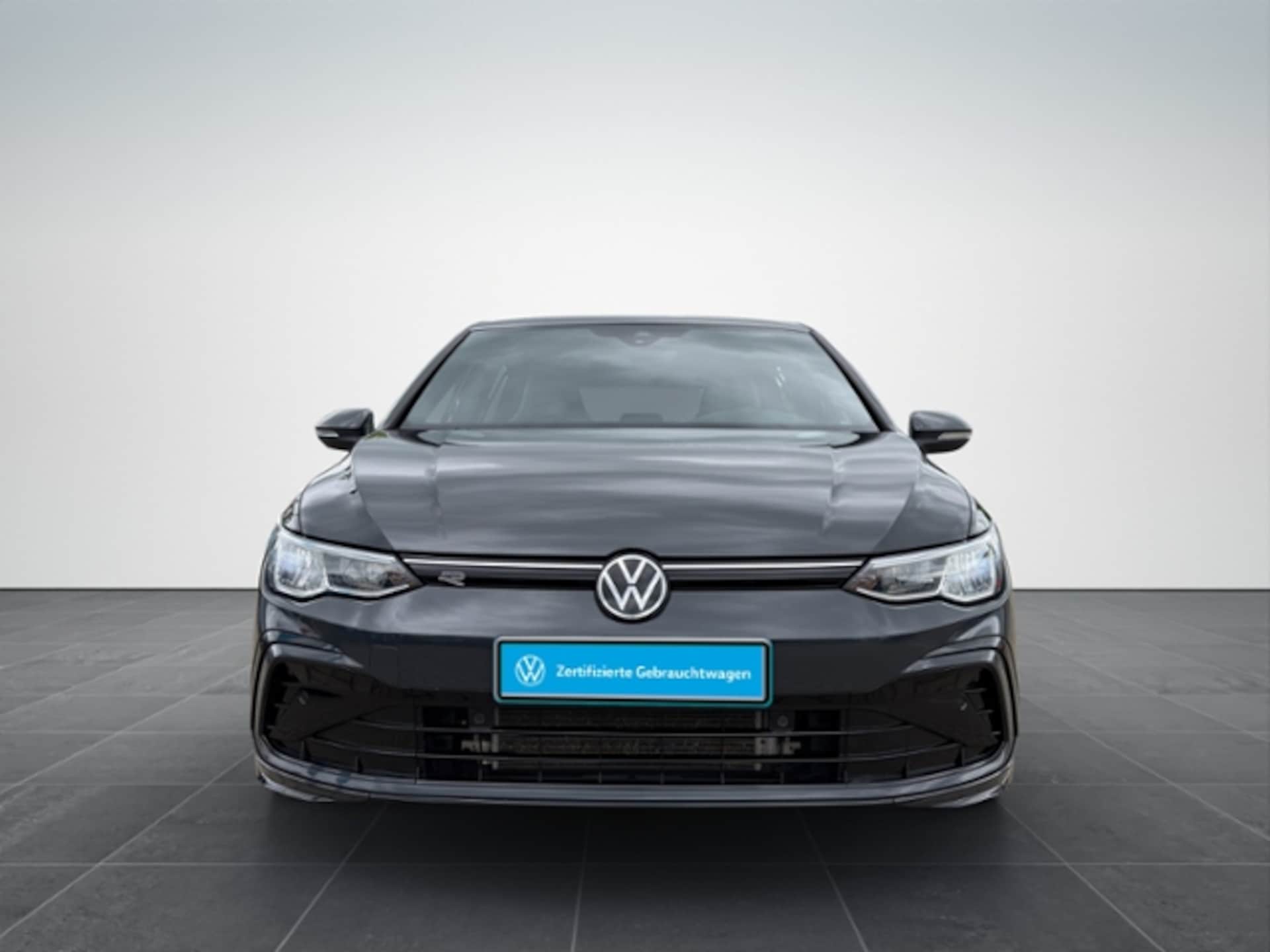 Volkswagen Golf R-Line