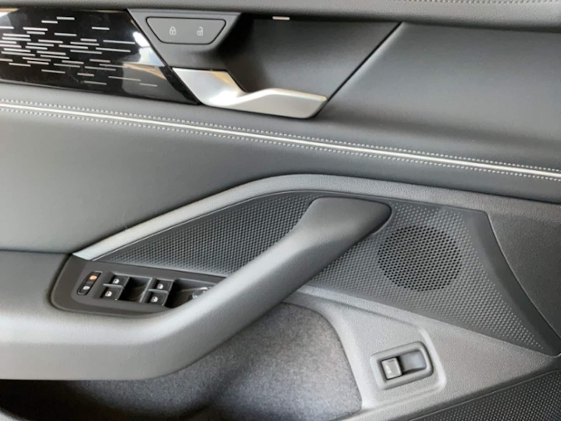 Volkswagen Passat Elegance