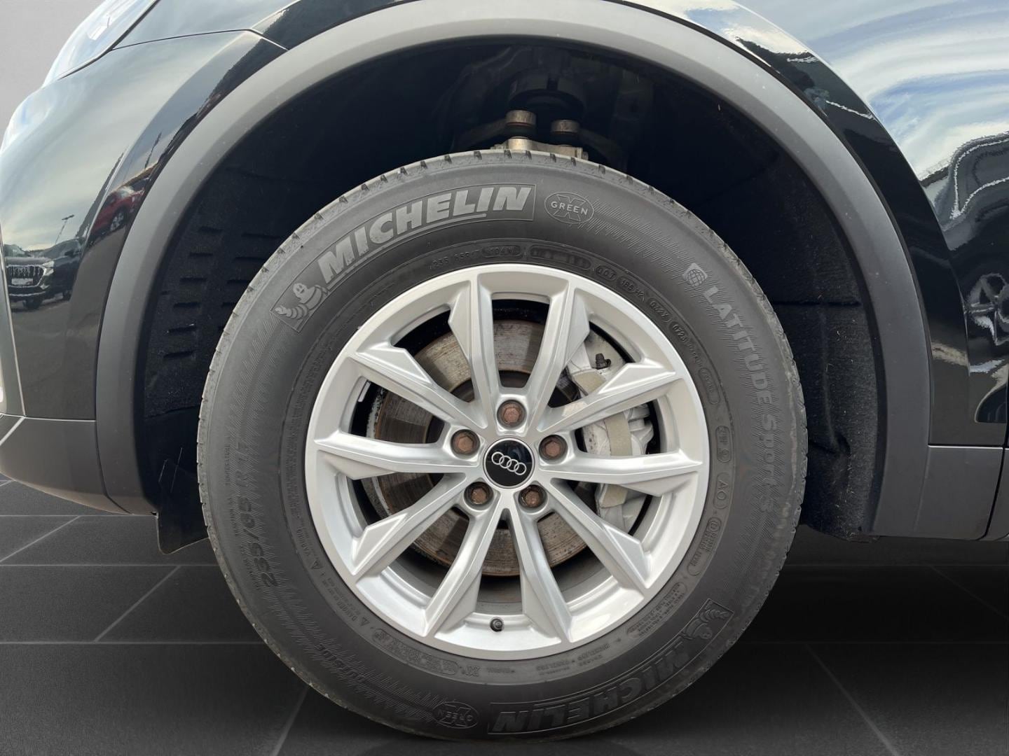 Bild über Audi Q5 40 TFSI quattro S tronic - für weitere Informationen kontaktieren Sie den Audi Partner