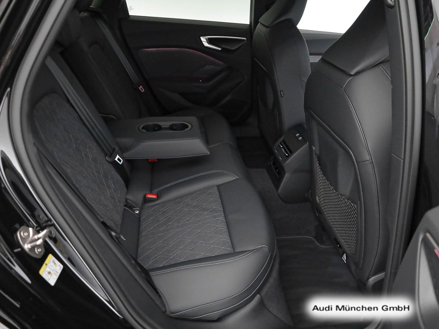 Bild über Audi A5 Avant edition one TDI quattro 150 kW S tronic - für weitere Informationen kontaktieren Sie den Audi Partner