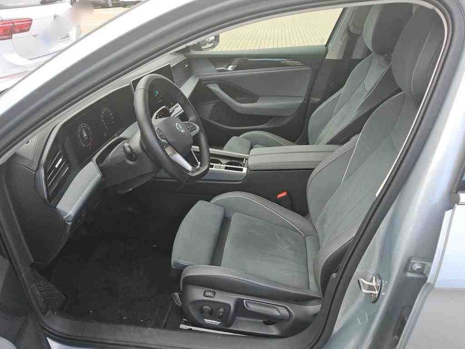 Volkswagen Passat – Bild 5