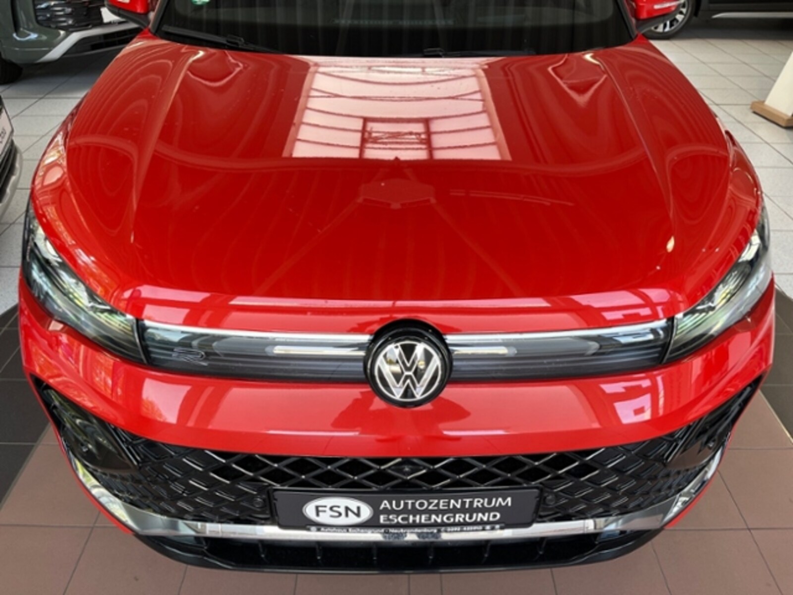 Volkswagen Tiguan – Bild 8