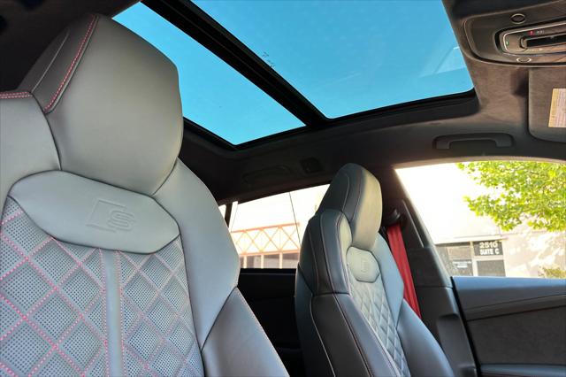 2025 Audi SQ8 Prestige - Photo 14