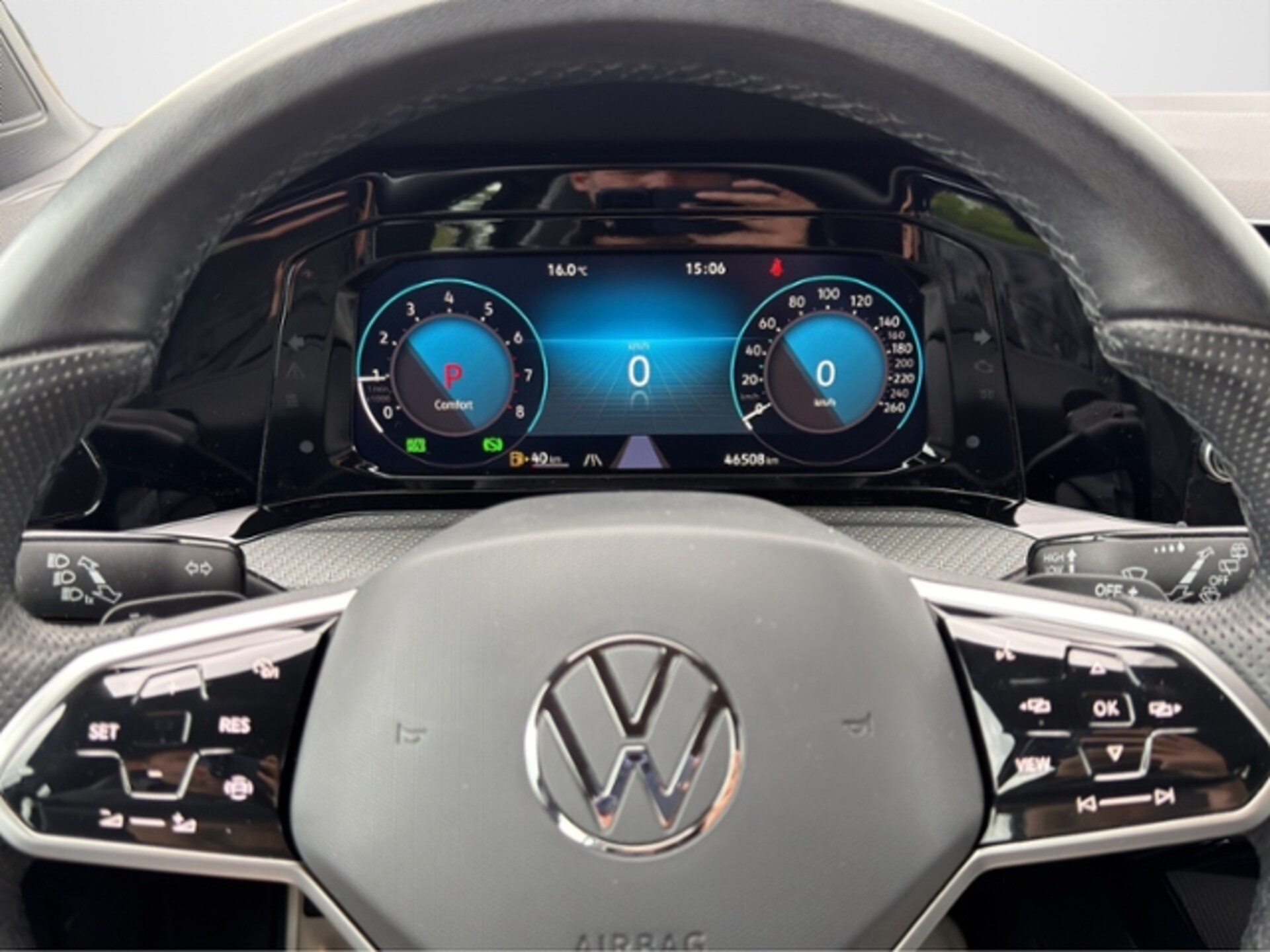 Volkswagen Golf R-Line