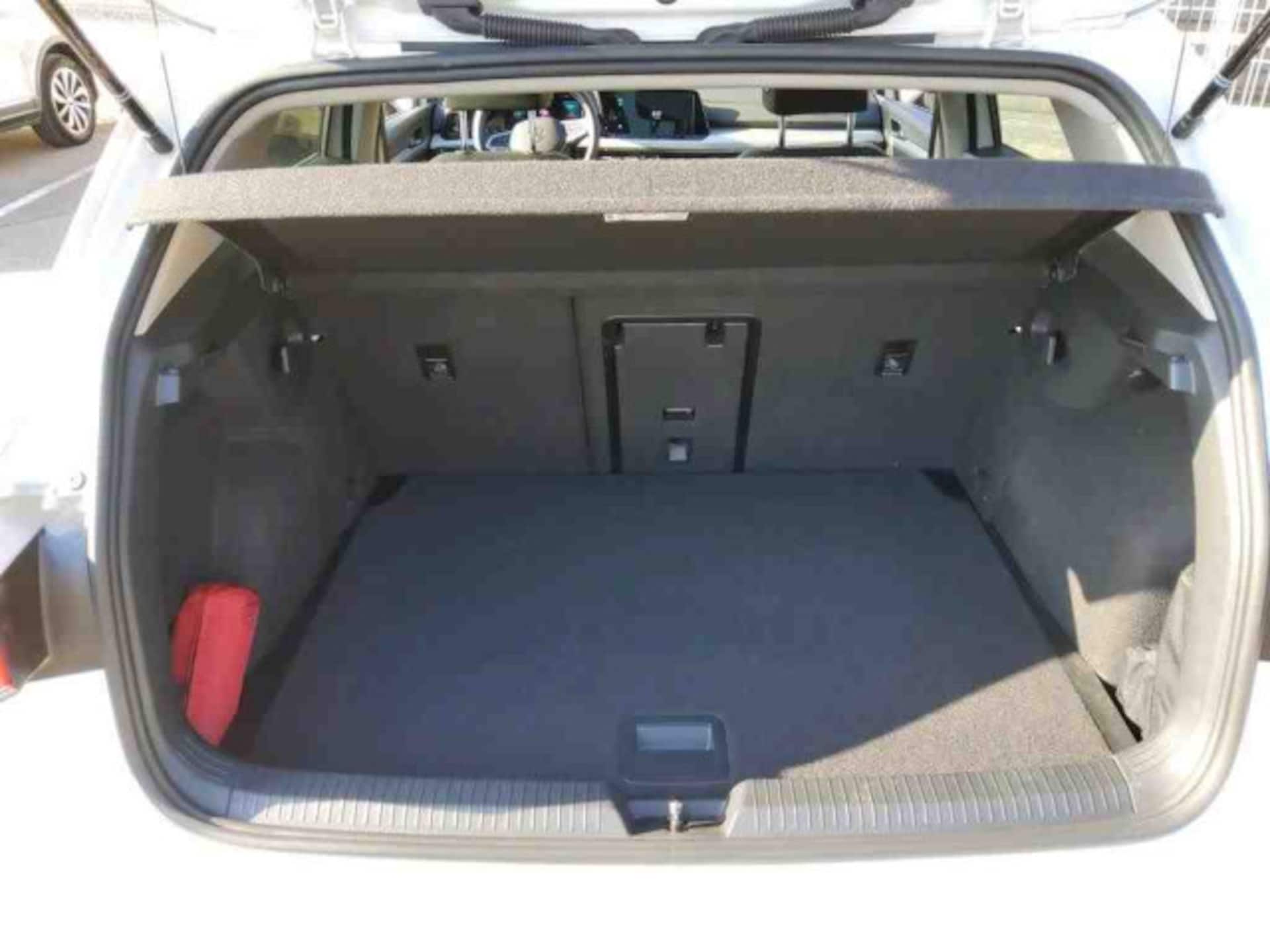 Volkswagen Golf MOVE