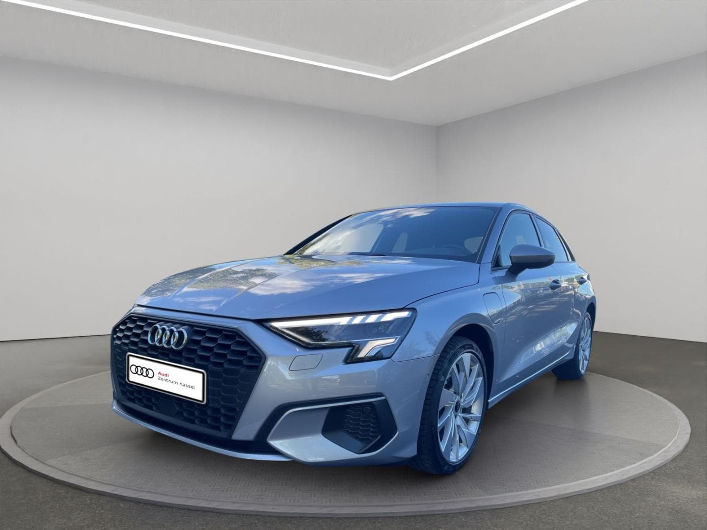 Bild über Audi A3 Sportback TFSI e 40 TFSI e S tronic - für weitere Informationen kontaktieren Sie den Audi Partner