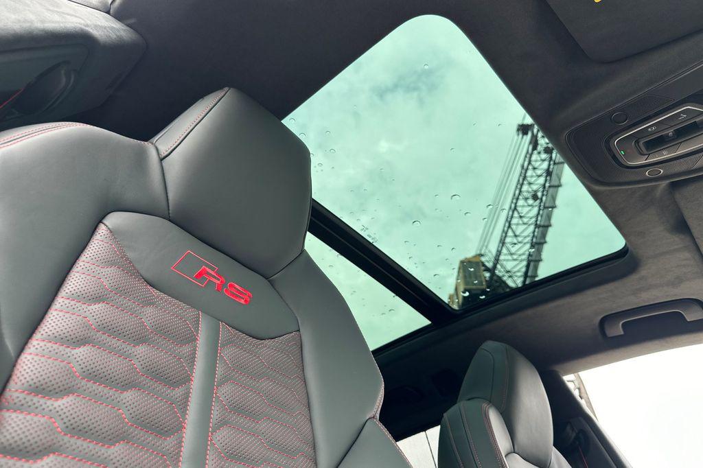 2026 Audi RS Q8 Base - Photo 14