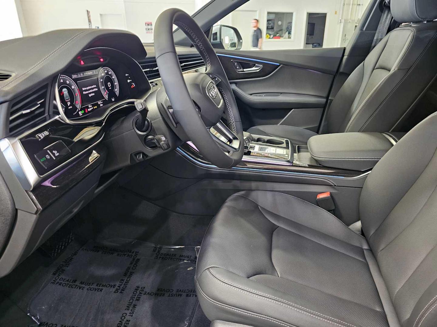 2025 Audi Q8 Premium Plus - Photo 22
