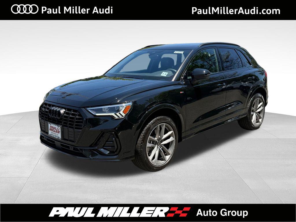 2025 Audi Q3 45 TFSI S Line Premium quattro's photo