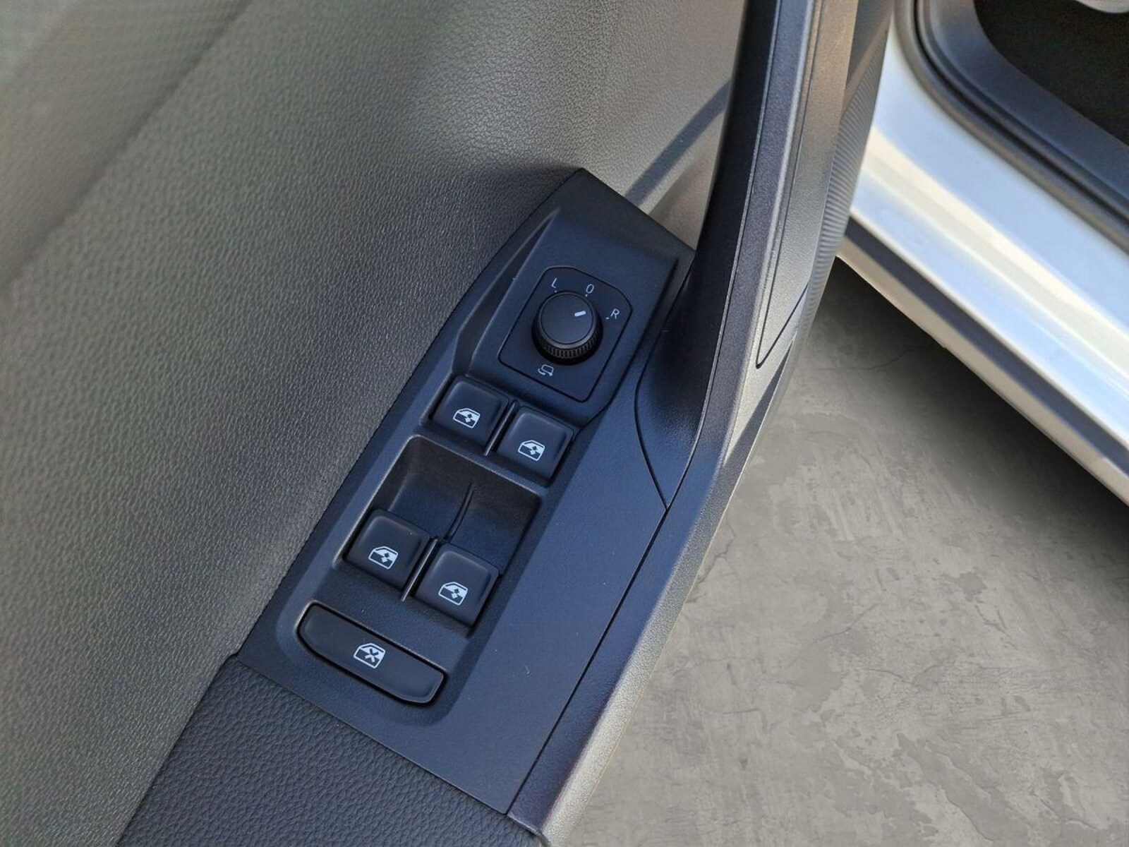 SEAT Arona – Bild 9